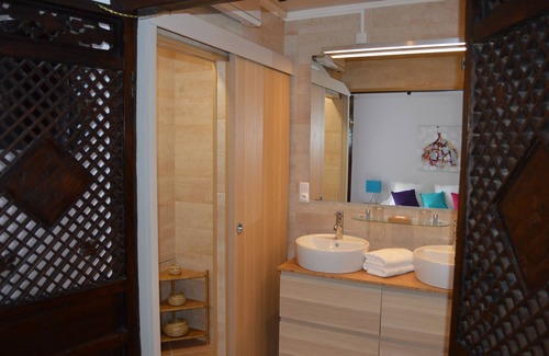 Saint-Maximin-la-Sainte-Baume Bed & Breakfast | Villa Asunda B&B, chambre d'Hôtes