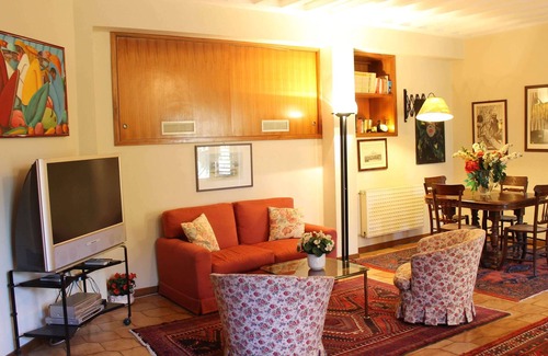 San Gregorio di Catania House | Villa San Bartolomeo - Red House