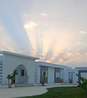 Midoun Villa | VILL LA REINE JERBA avec piscine
