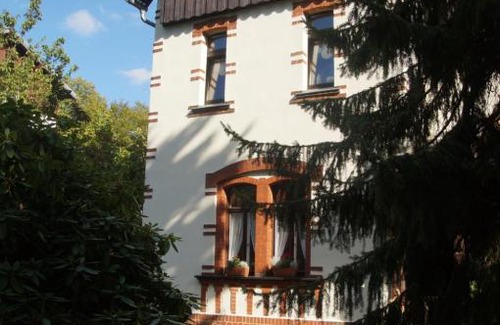 Leutzsch Apartment | Villa 1895