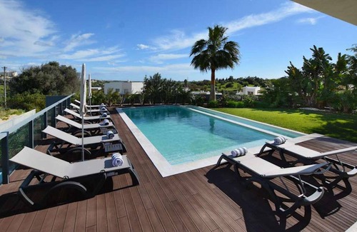 Monte Raposo Villa | Villa ∙ 3 bedrooms ∙ 8 guests