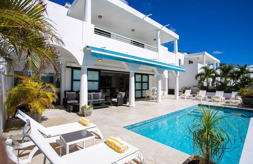 Plum Bay Villa | Villa ∙ 4 bedrooms ∙ 8 guests