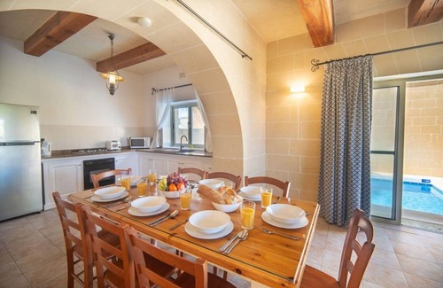 Ta' Għammar Villa | Villa ∙ 4 bedrooms ∙ 9 guests