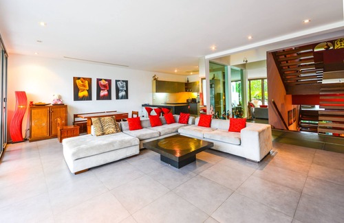 Patong Villa | Villa 8 oceanfront pool villa