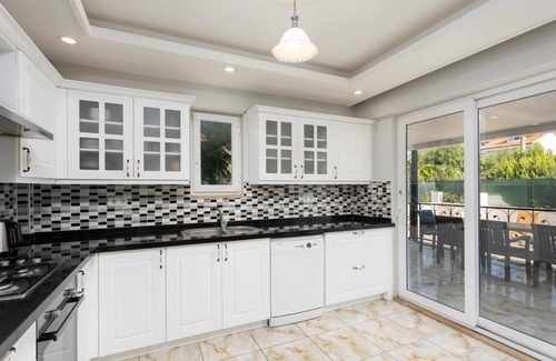 Dalyan City Center Villa | Villa Ada 1 - Eight Bedroom Villa, Sleeps 16