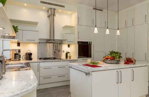 Uzzano Villa | Villa Adisa 8, Emma Villas