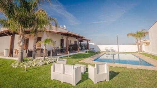 Tre Fontane House | Villa Al Mare