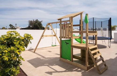 Playa Blanca Villa | VILLA ALAY by Buenavilla