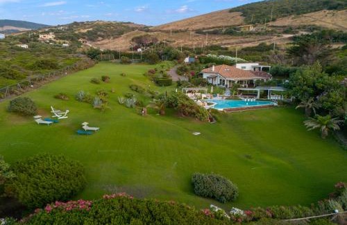Castelsardo Villa | Villa Ambra 10, Emma Villas
