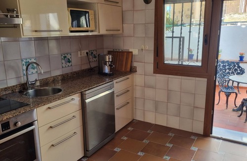 Cerrado de Calderon Villa | Villa 'Andaluza Pedregalejo Bbq Pool' with Sea View, Wi-Fi and Air Conditioning