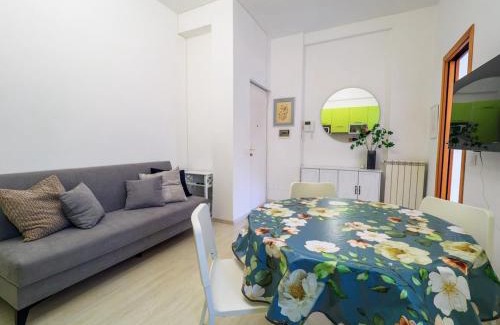 Quartiere XXXIV Lido di Ostia Levante Apartment | Villa Andreana