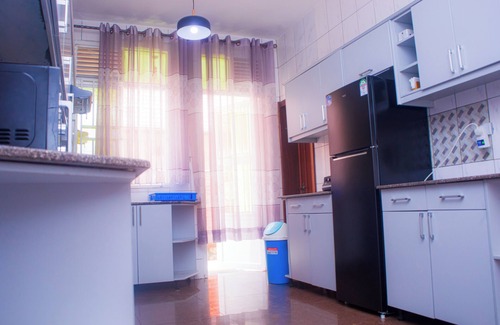 Kigali Villa | Villa Arche de Noè-Family vocation house- Room or entire house- budget-friendly