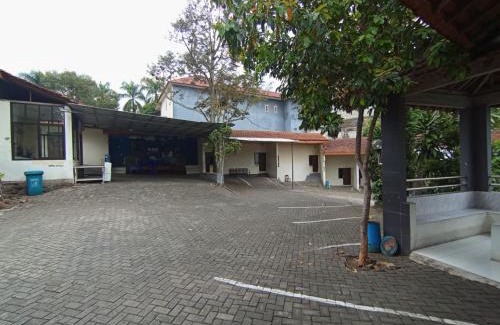 Pacet Hotel | Villa Asia Jaya RedPartner