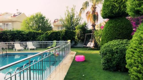 Belek Villa | Villa Aslam, Belek Mahallesi 218 Sokak No 4C Tolerance Golf Sitesi C-1 Blok, Serik, Antalya