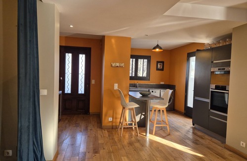 Domazan House | Villa Avec Piscine Dans un Domaine Viticole