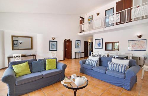 Areias de Sao Joao Villa | Villa Aveiros