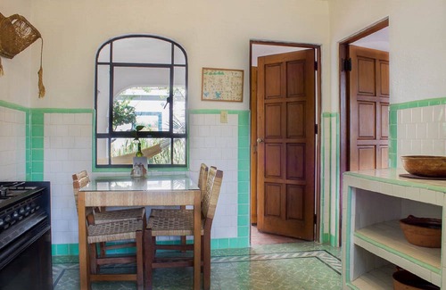 Cuernavaca House | Villa Azteca-Mexican Colonial Home-Great Location, Perfect for Families and pets