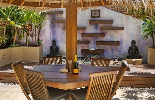 Mermaid Beach Villa | Villa Baci Nobby Beach