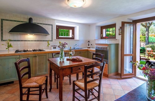 Urbino Villa | Villa Banci 8, Emma Villas