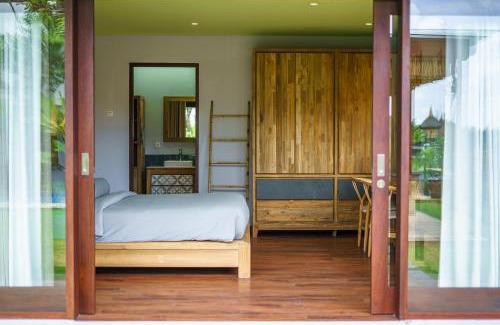 Babakan Villa | Villa Beauvida - Cozy 4- bedroom villa in Canggu with 18m Pool
