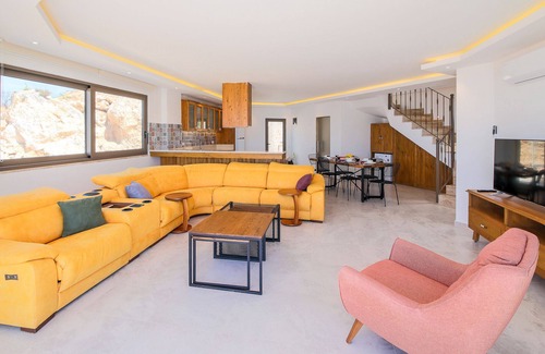 Islamlar Villa | Villa Bella Five For 6 Secluded Family Pool Wifi