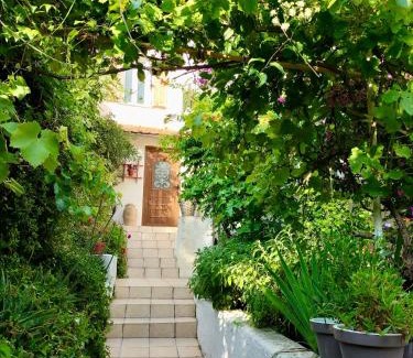 Fabron Bed & Breakfast | Villa Bellabé