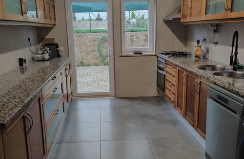 Fornos Villa | Villa Bellavista, near Lisbon beach, private pool, AC