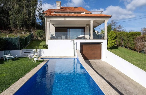 Raxo Villa | Villa Bellavista Raxó (270), with sea views near Sanxenxo