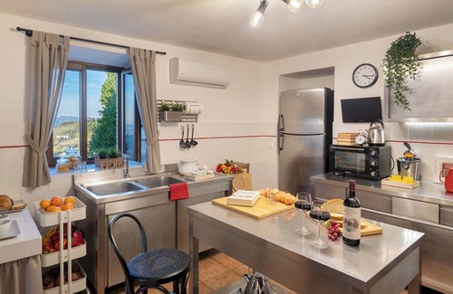 Pomarance Villa | Villa Beltramonto 14, Emma Villas
