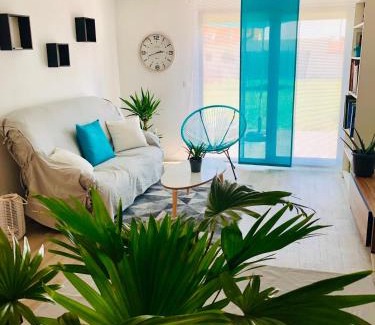 Boran-sur-Oise House | VILLA BIRDS