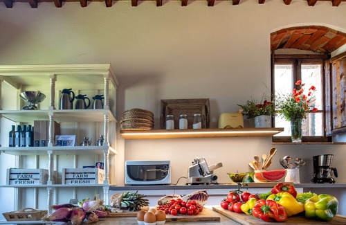 Rapale Villa | Villa Borgo Gerlino by Fantasia Villas
