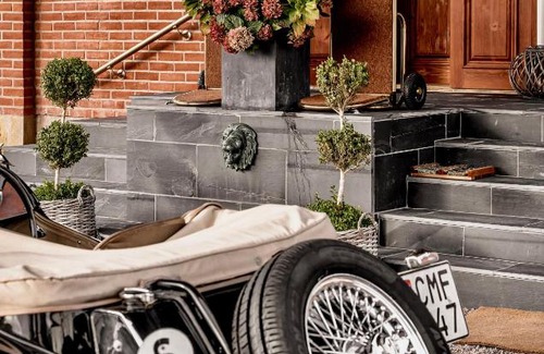 Nyhamnslage Hotel | Villa Brunnby