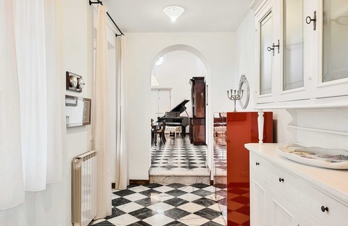 Corsanico Villa | Villa Cà ai Venti, sea view, pool, and park on the hills of Viareggio