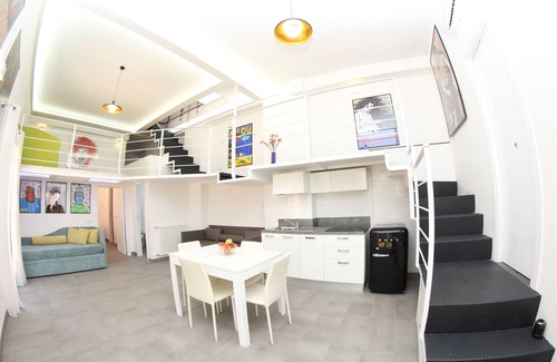 Capodimonte Villa | Villa Capodimonte Hill