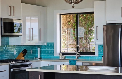 Juba Sound House | Villa Caretta 3 Bedrooms with Stunning Ocean Views