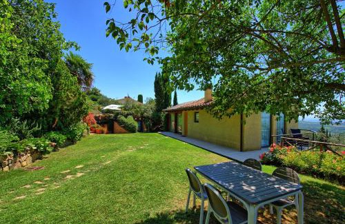 Magliano Villa | Villa Casa Lucia by PosarelliVillas