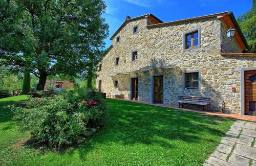 Castel Focognano Villa | Villa Casentino - Capolona ,Tuscany
