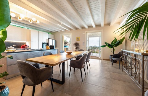 Cavaion Veronese Villa | Villa "Cavalino Boutiquehouse" with Lake View, Pool & Wi-Fi