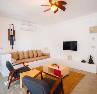 Atakoy Villa | Villa Cedrus