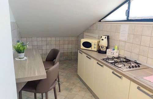 Sant'Agata de'Goti Apartment | Villa Celestina: A welcoming two-story apartment that is part of a villa situated in a quiet location, a few minutes from the town center, with Free WI-FI.