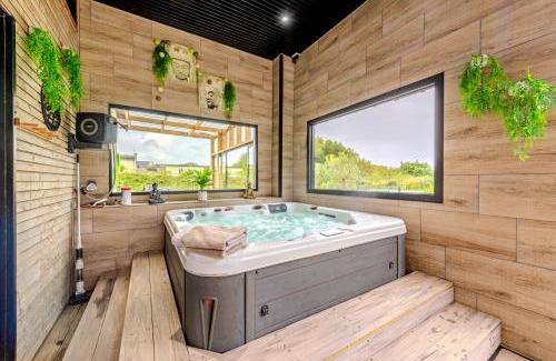 Kerlouet House | Villa Chantalain jacuzzi 3min plage