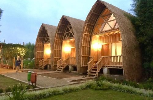 Lembang Villa | Villa ChavaMinerva Bambu - Lembang