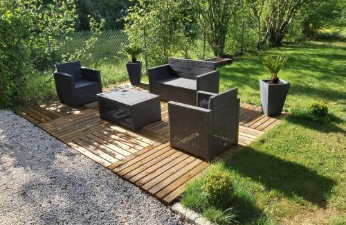 Saint-Jean-aux-Bois House | Villa Cocoon