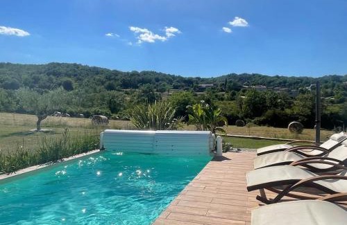 Banne Villa | Villa contemporaine avec piscine et spa