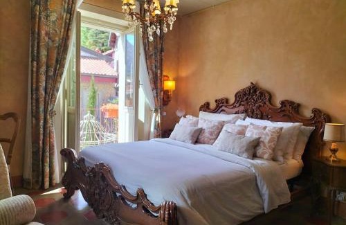 Magreglio Apartment | Villa Costanza Appartamento con balcone e vista giardino