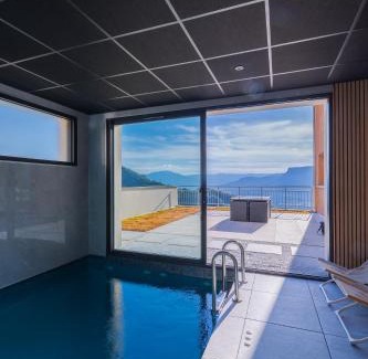 La Combe-de-Lancey Villa | Villa d'expection, 10 personnes avec piscine intérieure