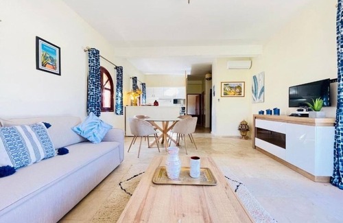 Ounagha Villa | Villa Dar Yobedi in Essaouira, swimming pool, hammam, ideal for families & groups