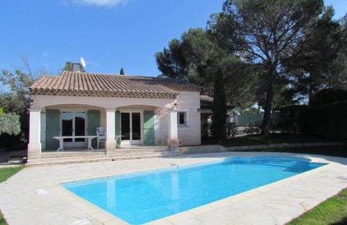 La Bouverie Villa | villa de charme, 8 pers, climatisée, piscine chauffée, calme garanti