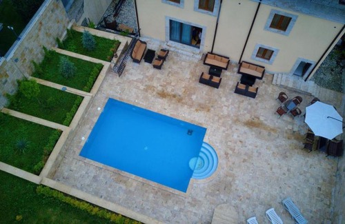Nork-Marash Bed & Breakfast | Villa De France