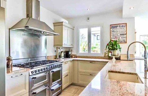 Grimaud Villa | Villa de Standing Golfe de Saint Tropez